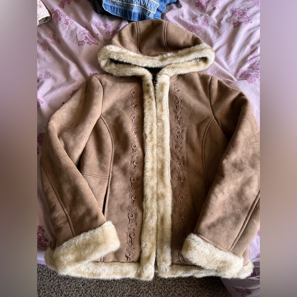 [Braetan] Tan Faux-Shearling Hooded Jacket with Cream Trim